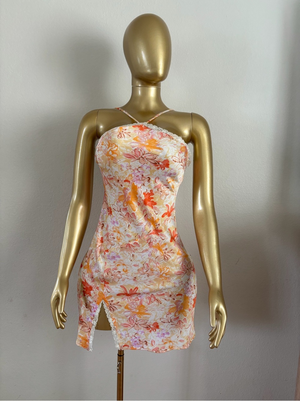 Floral One-Shoulder Mini Dress in Peach Floral